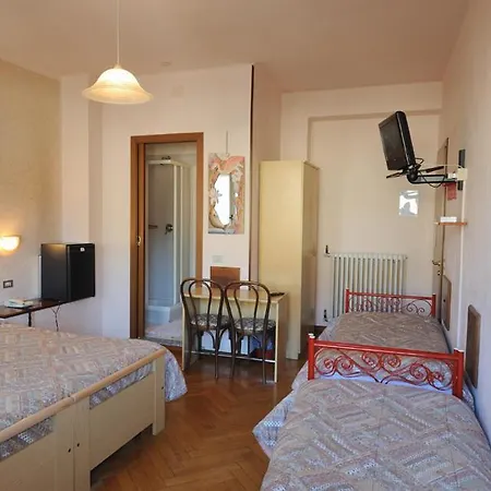 Otel Elena *