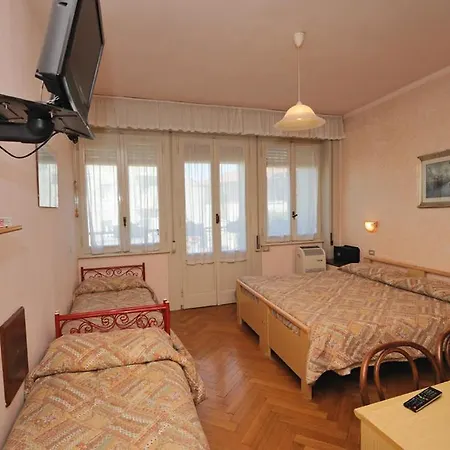 Otel Elena Stresa